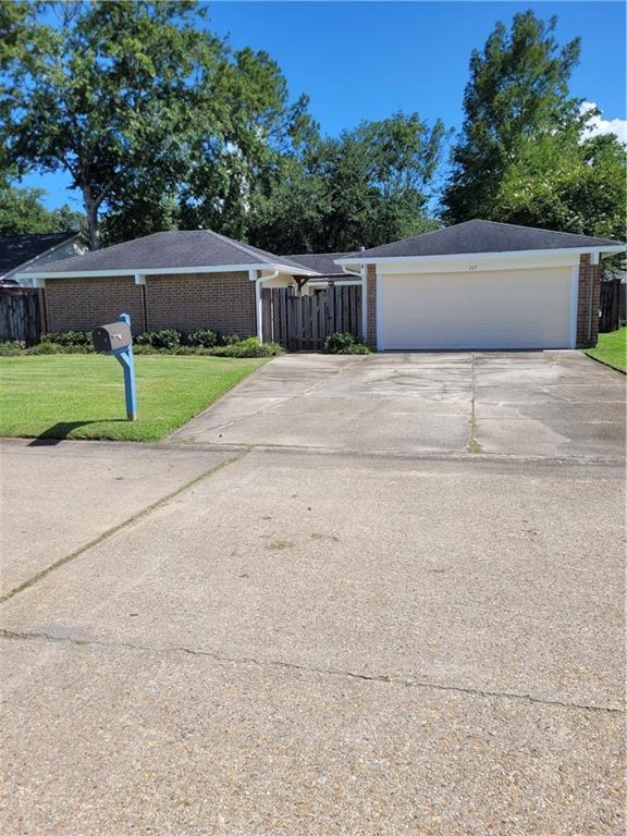 205 Lake Calcasieu Ct, Slidell, LA 70461 - photo 1