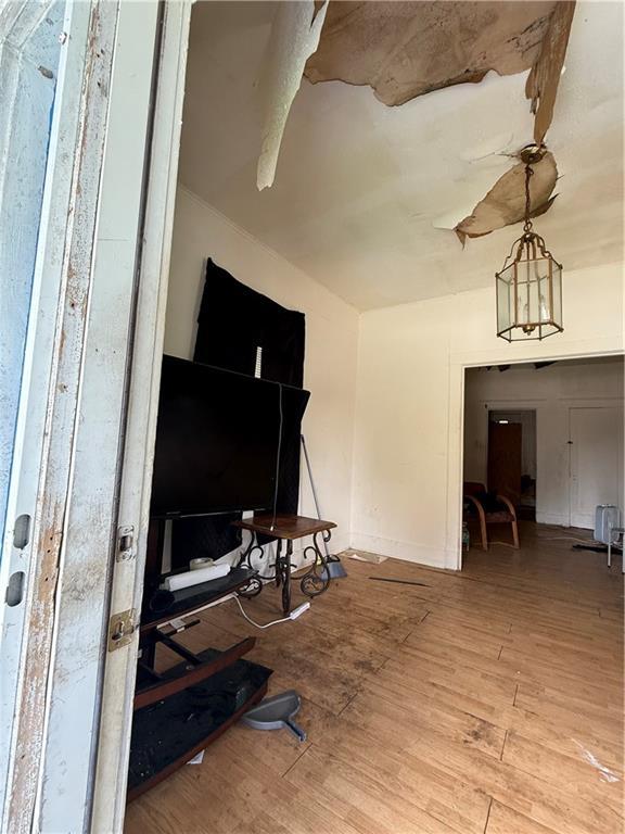 8324 Apple St, New Orleans, LA 70118 - photo 3