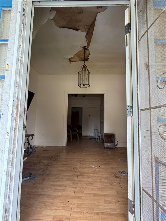 8324 Apple St, New Orleans, LA 70118 - photo 7