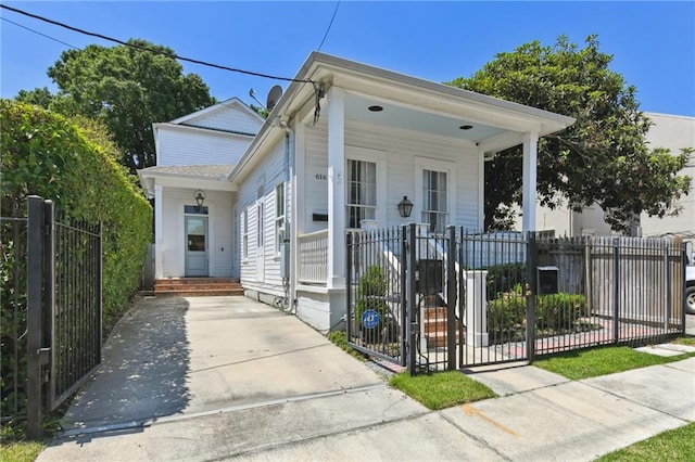 616 Cadiz St, New Orleans, LA 70115 - photo 1