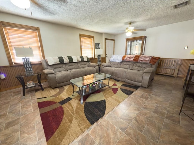 2153 Emerson St, Terrytown, LA 70056 - photo 4