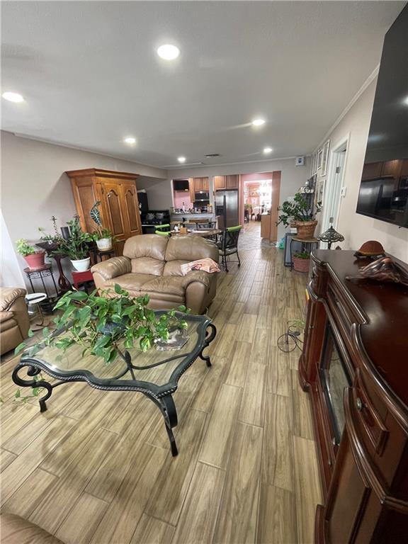 4429 Lake Villa Dr, Metairie, LA 70002 - photo 17
