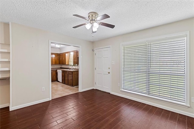 30686 Symphony Ln, Albany, LA 70711 - photo 5