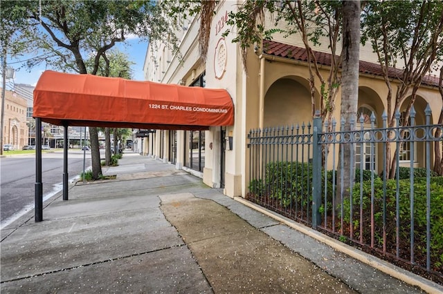 1224 St Charles Ave Unit 318, New Orleans, LA 70130 - photo 2