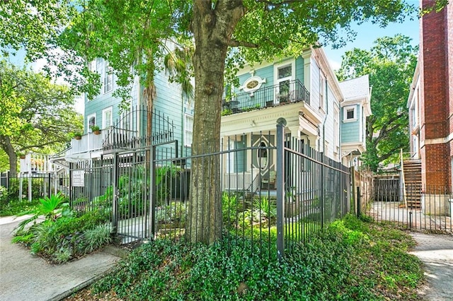 2222 Carondelet St Unit D, New Orleans, LA 70130 - photo 1