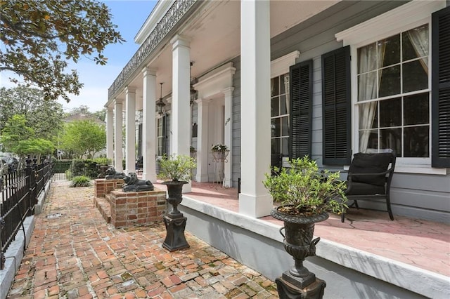 1130 Fourth St Unit 1130, New Orleans, LA 70130 - photo 4