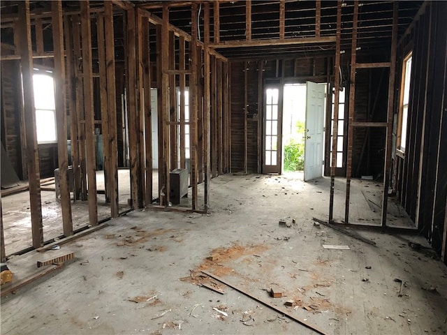 872325 Marks St, New Orleans, LA 70118 - photo 2