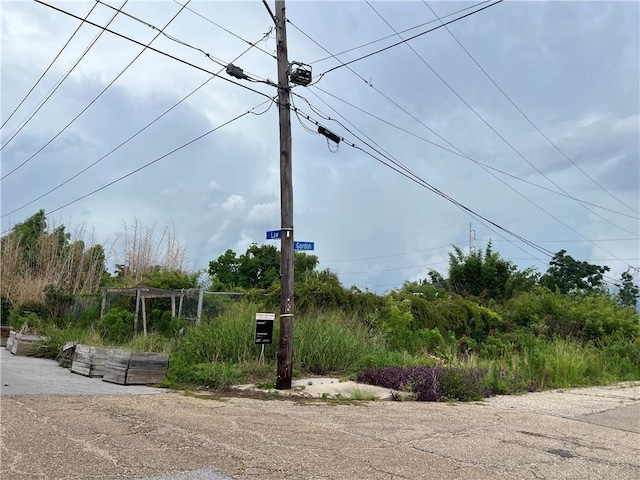 2606 Gordon St, New Orleans, LA 70117 - photo 3