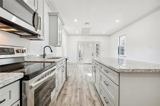 3413 S Galvez St, New Orleans, LA 70125 - photo 7