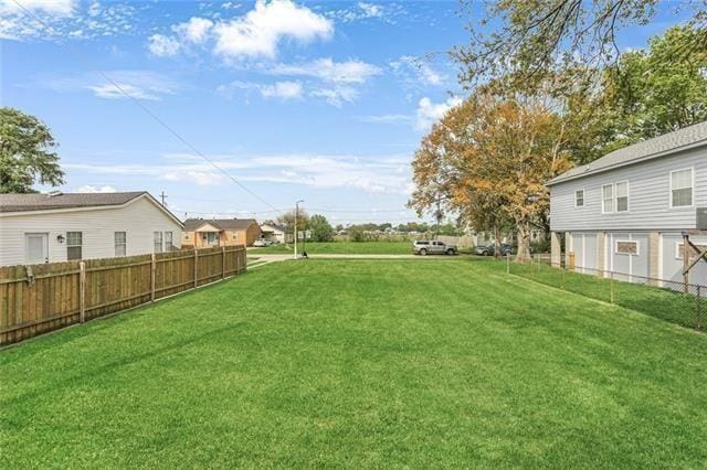 13 Carroll Dr, Chalmette, LA 70043 - photo 3