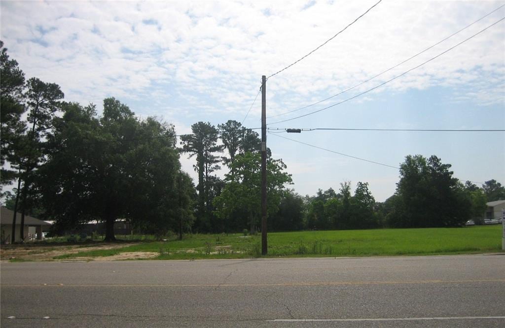 1904 N Morrison Blvd, Hammond, LA 70403 - photo 2