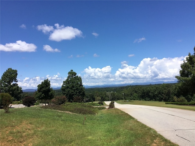 Listing photo 3 for LOT7 Paramount Dr, Seneca SC 29678