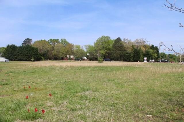 371 Bessie Rd, Piedmont, SC 29673