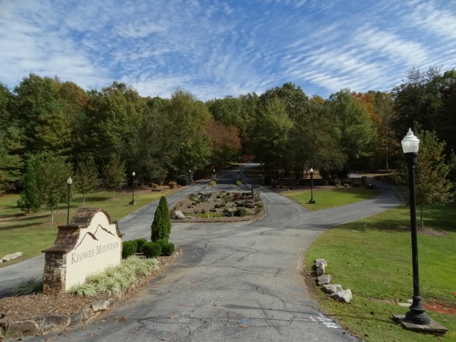 Listing photo 2 for 210 Cliffside Trl, Pickens SC 29671