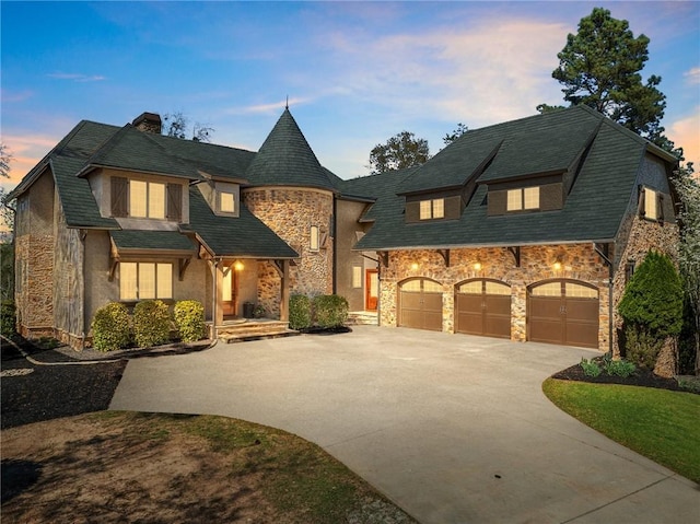 view of front of house featuring a garage