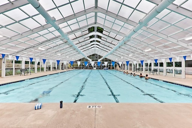 view of swimming pool