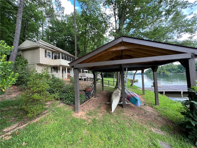 view of yard with a water view