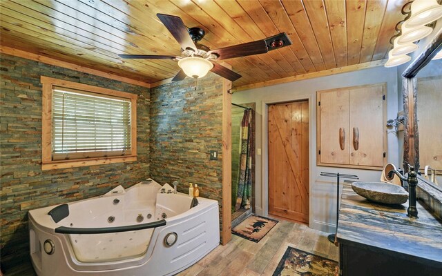 99 Cranes Creek Dr, Hartwell, GA 30643