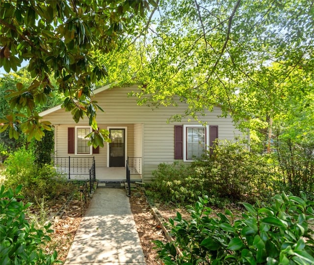 view of front of home