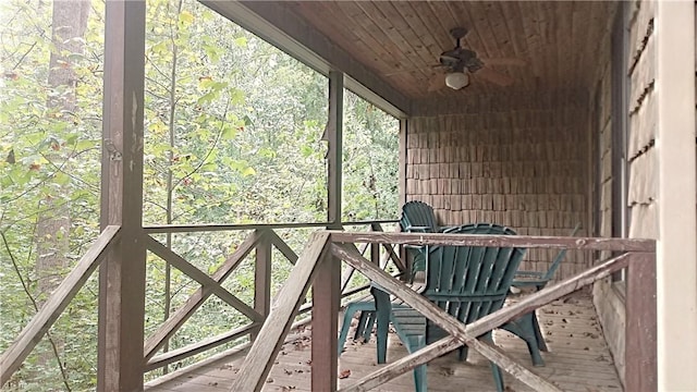 157 Deerwood Dr, Westminster, SC 29693 - unfurnished sunroom with a ceiling fan