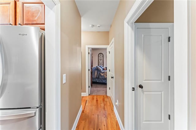 516 Serria Way, Seneca, SC 29678 - hall featuring light wood-type flooring and baseboards