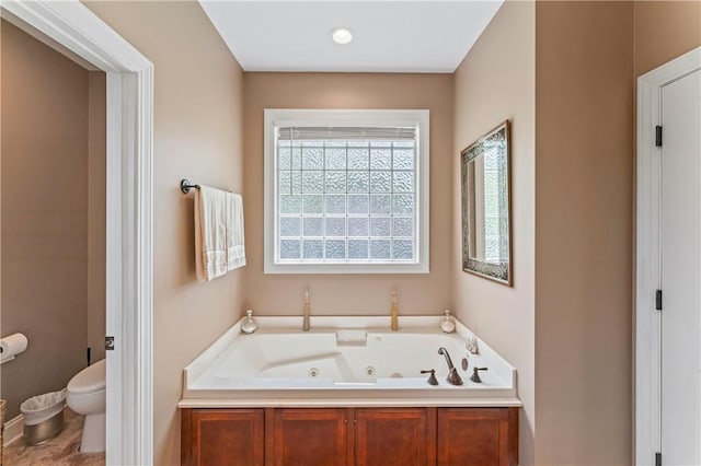 516 Serria Way, Seneca, SC 29678 - bathroom featuring toilet and a tub with jets