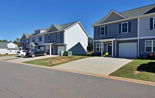 view of front facade featuring a garage