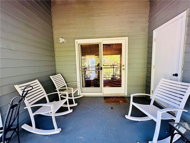 811 Northlake Dr, Anderson, SC 29625 - view of property entrance