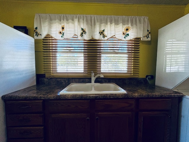 kitchen featuring sink