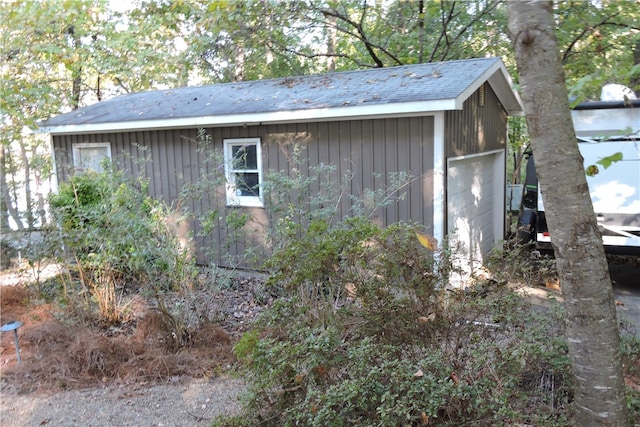 view of outdoor structure