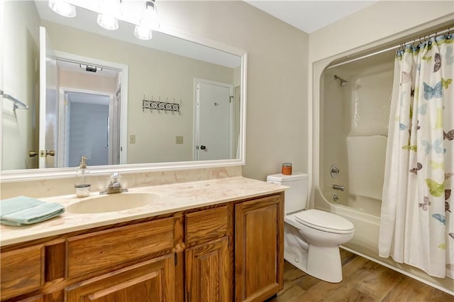 126 E Blue Heron Dr, Salem, SC 29676 - full bathroom featuring shower / bath combo, vanity, toilet, and wood finished floors