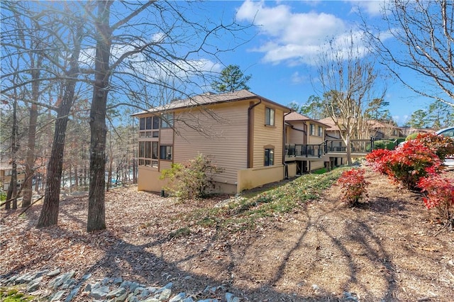126 E Blue Heron Dr, Salem, SC 29676 - view of side of home with a wooden deck