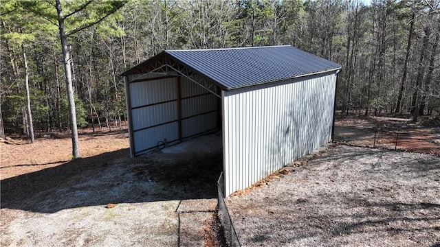 view of outbuilding