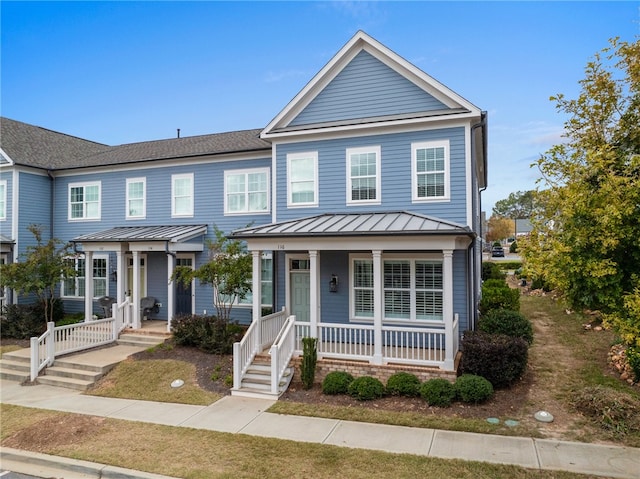 view of front of property featuring a porch