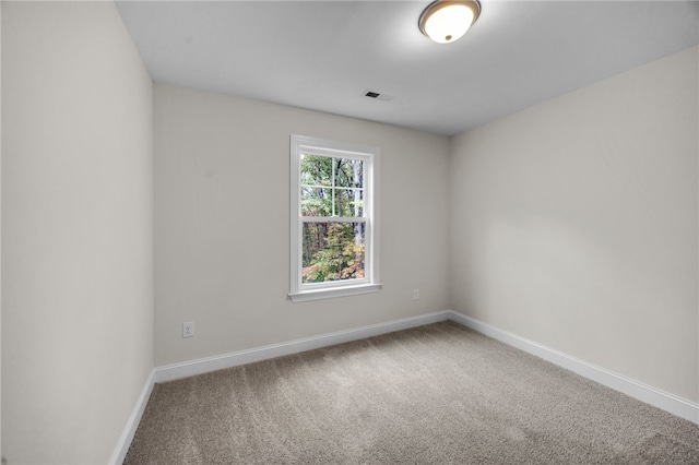 view of carpeted spare room