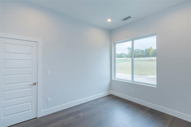 101 Tall Ship Dr, Anderson, SC 29625 - spare room with dark wood-style flooring, baseboards, visible vents, and recessed lighting