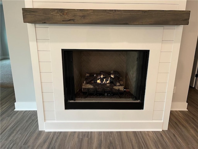 room details with wood-type flooring