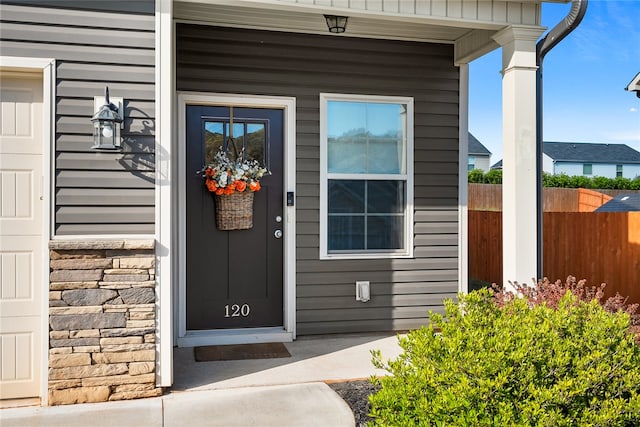 view of property entrance