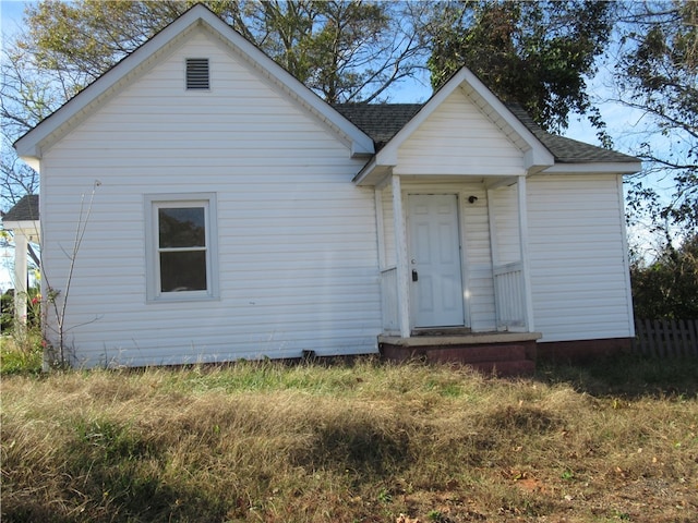 view of front facade