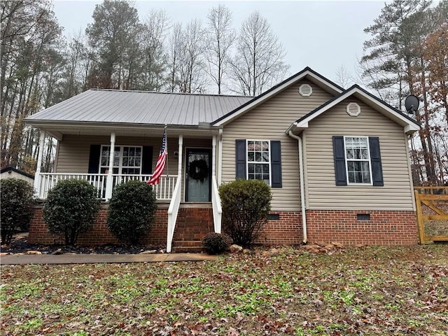 view of front facade with covered porch