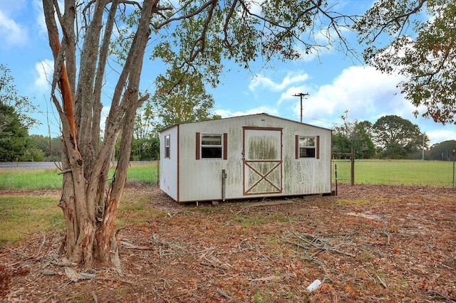 view of outbuilding