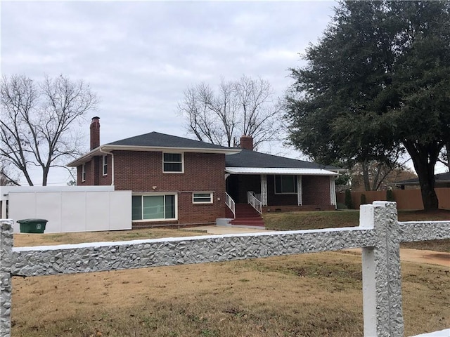 view of front of house