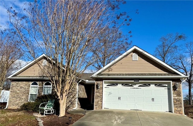 single story home featuring a garage