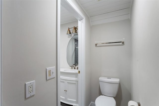 bathroom featuring sink and toilet