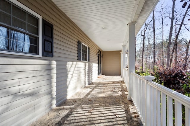 balcony featuring a porch