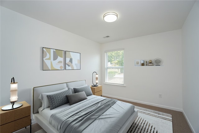 bedroom featuring carpet floors