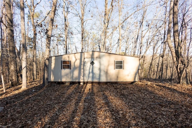 view of outdoor structure