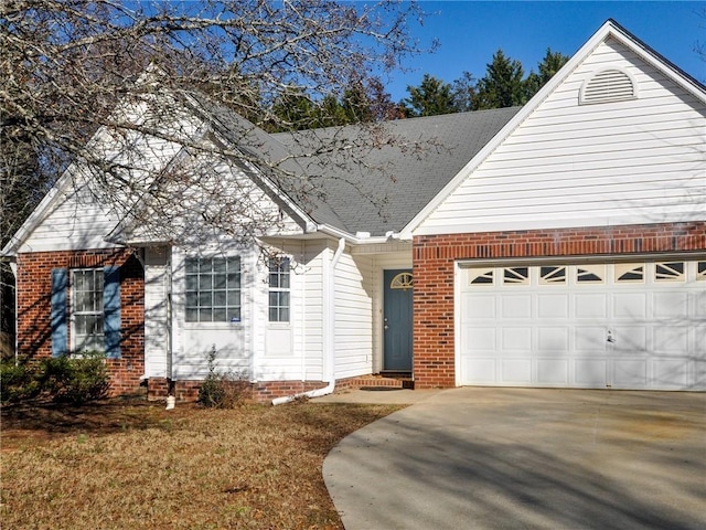 view of front of house featuring a garage