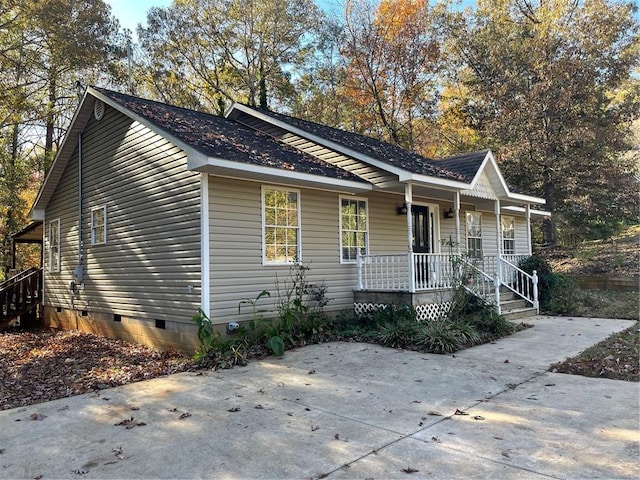 view of front of home with a porch