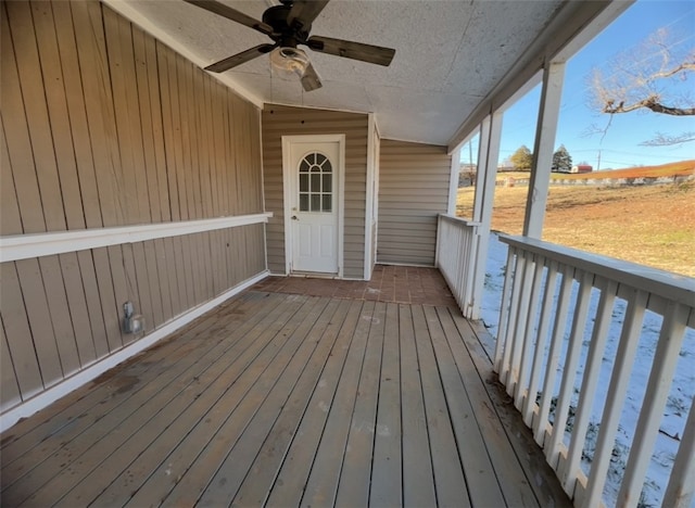 deck with ceiling fan